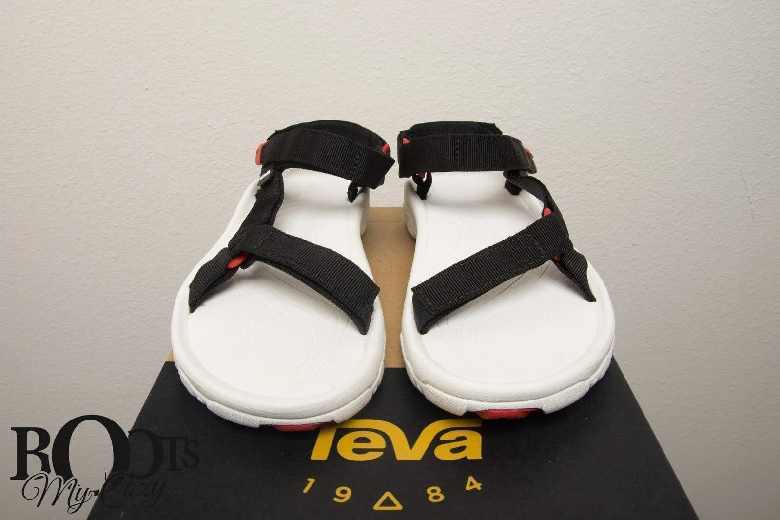 Teva Hurricane XLT Black / Red Sandals