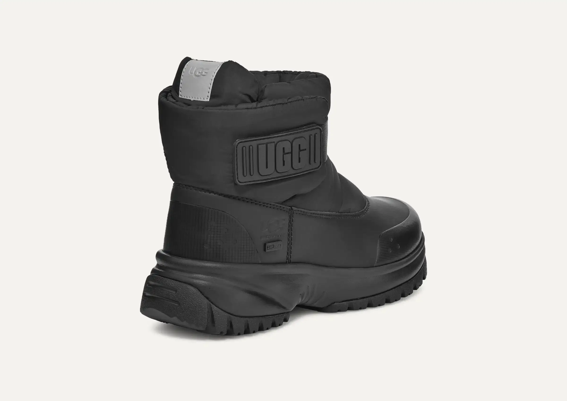 UGG - Yose puff boots